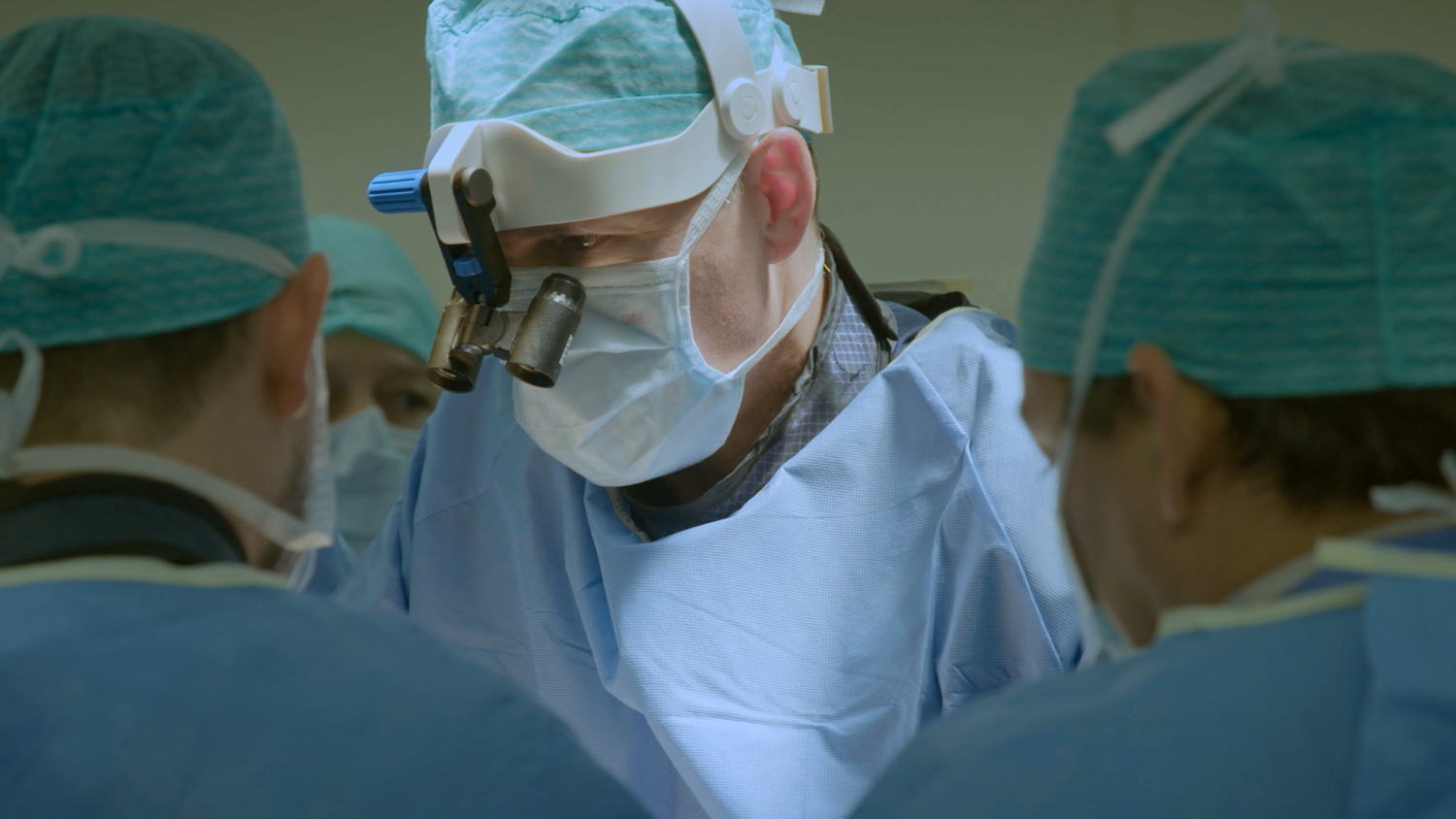 Dr. Hes
