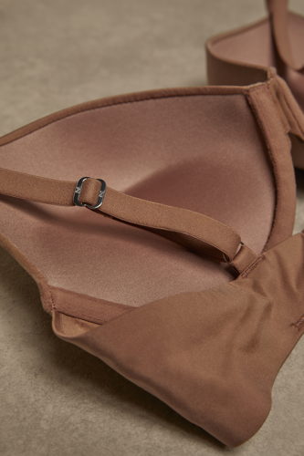 Hunkemöller_SS24_M24_Q2_012_SIGNATURES_HKM_Flatlay_Smooth_#0387_FINAL