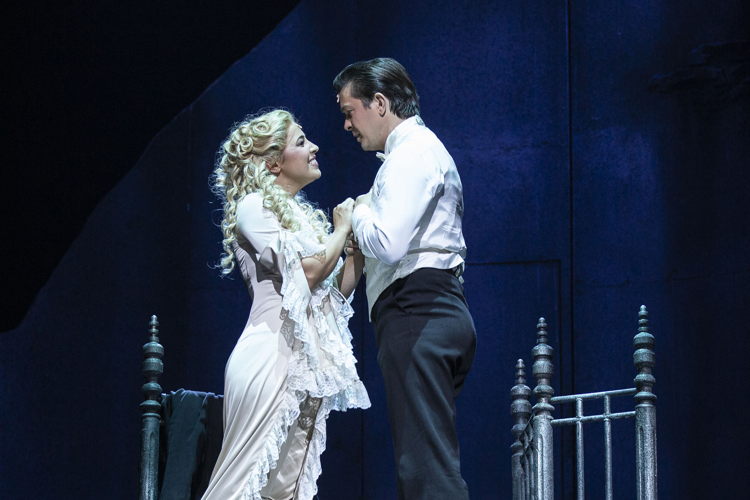 4_The Phantom of the Opera_Christine en Raoul (c) Giulia Marangoni
