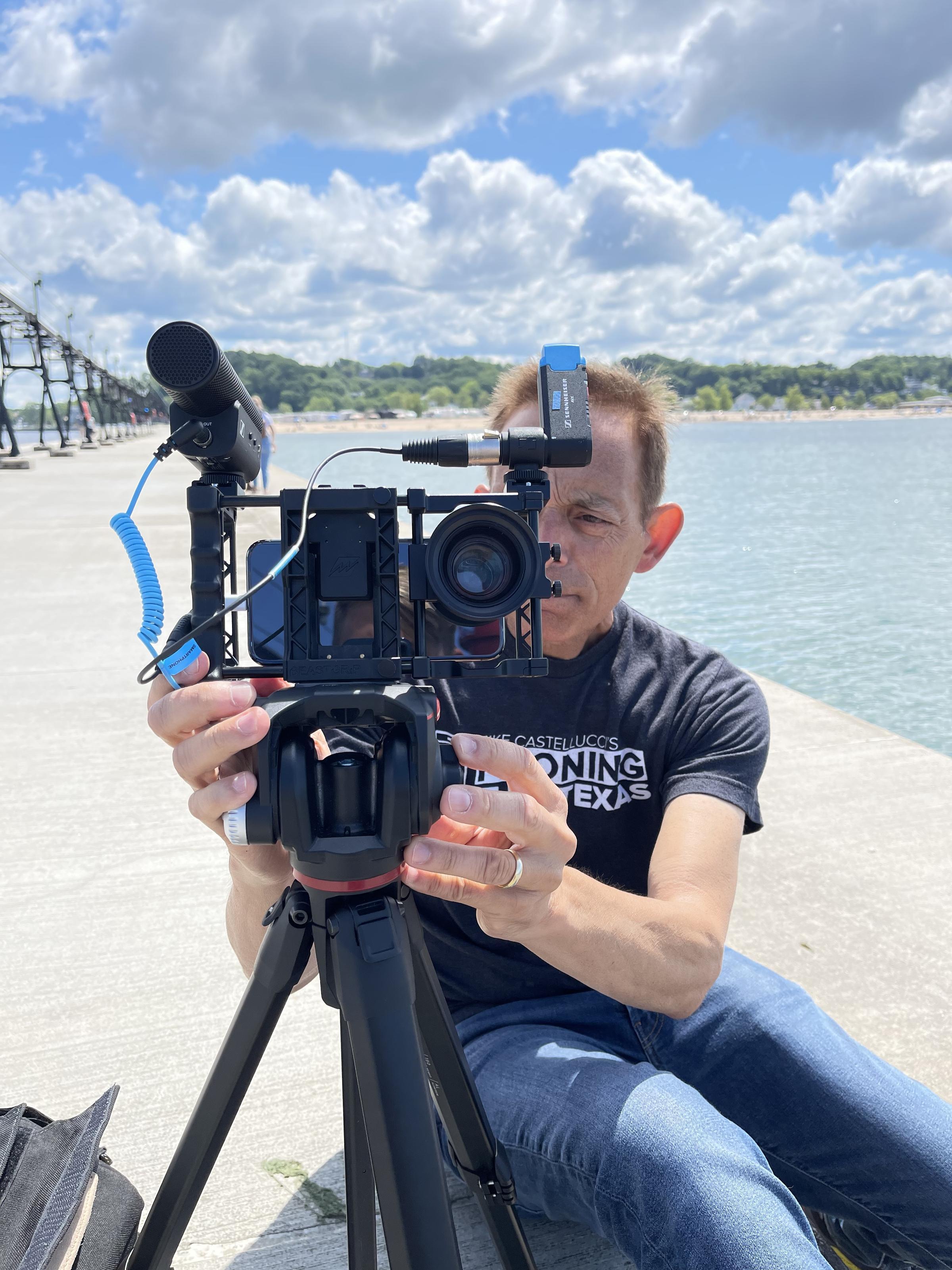 Michael Castellucci shows his versatile mobile rig, featuring his MKE 400.