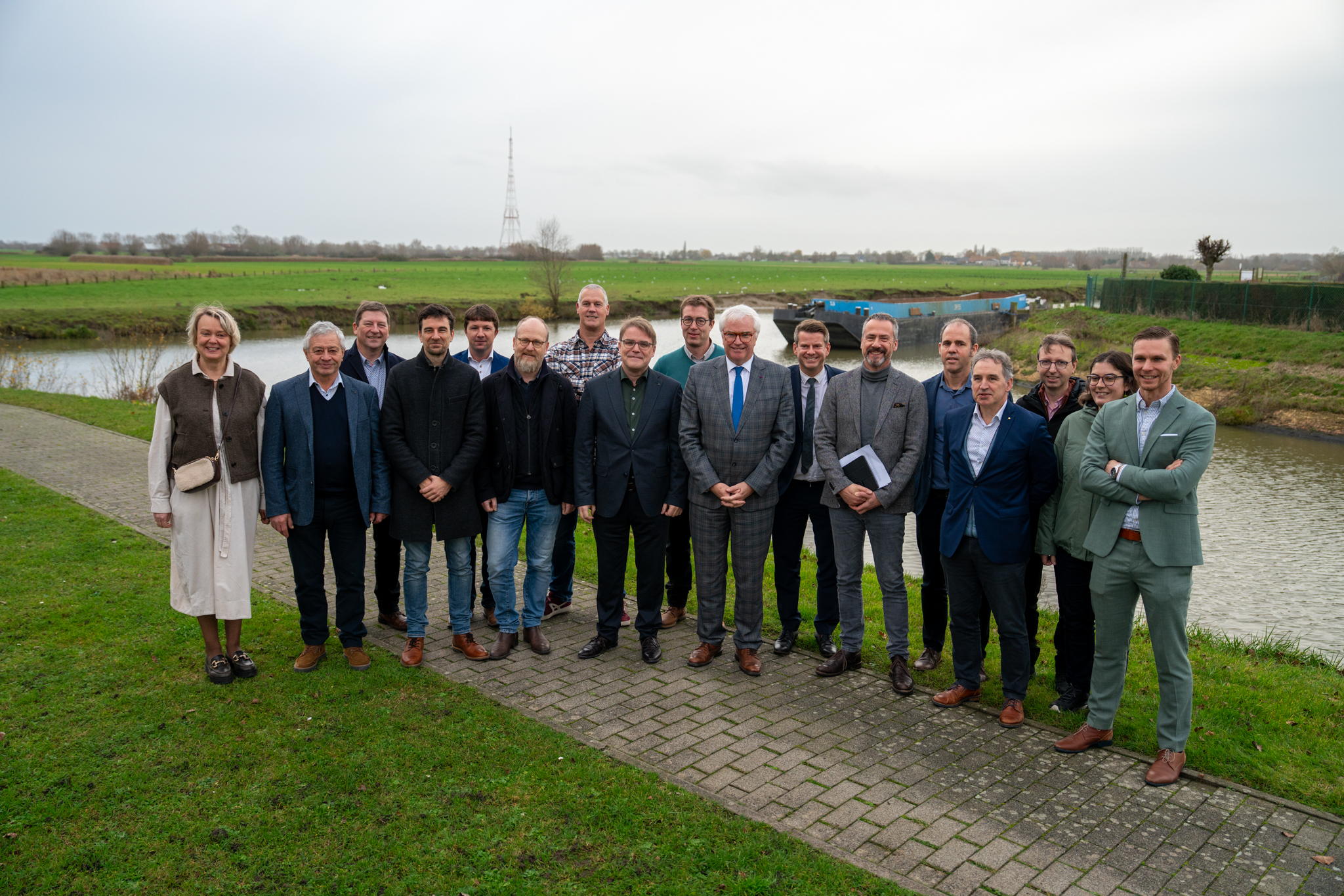 Leden van de Taksforce Weerbare Westhoek