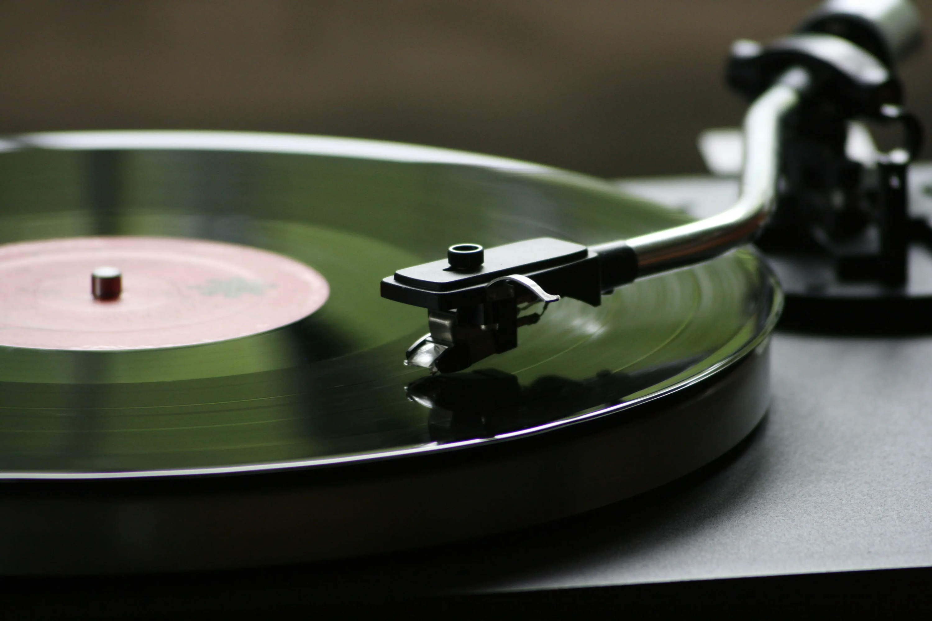 Majority Of Independent Artists Can’t Afford Vinyl Pressing – New Survey