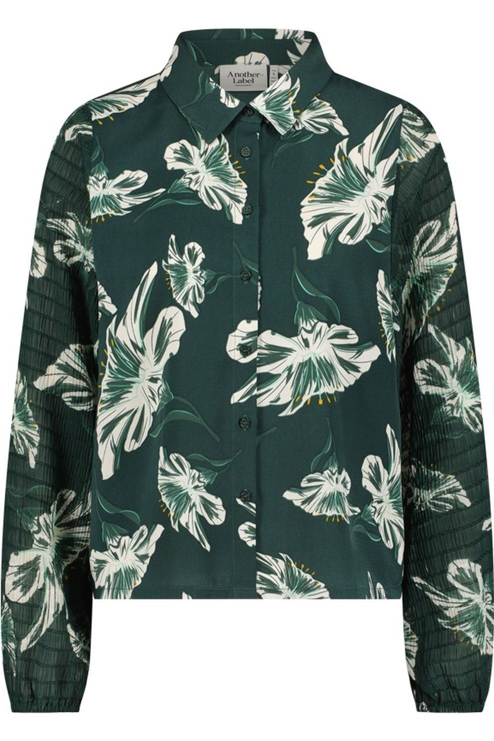 Juttu_FW23_Another-Label_Hemd Macy Lily_JUTTU_€89,95 Juttu_FW23_Another-Label_Hemd Macy Lily_JUTTU_€89,95