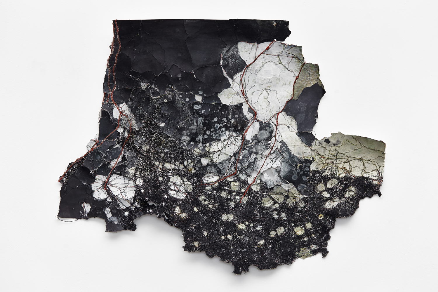 GaleriePapillon_CathrynBoch_Sans titre_2016_-®jcLett_2