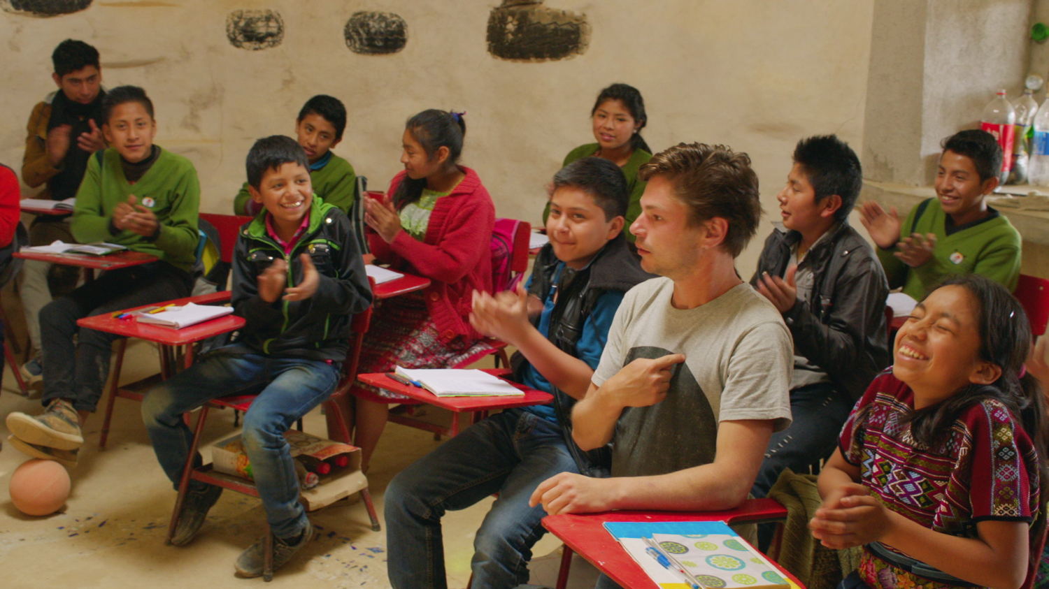 Goed gezien! - Leonard in de afvalschool - (c) Padaboem