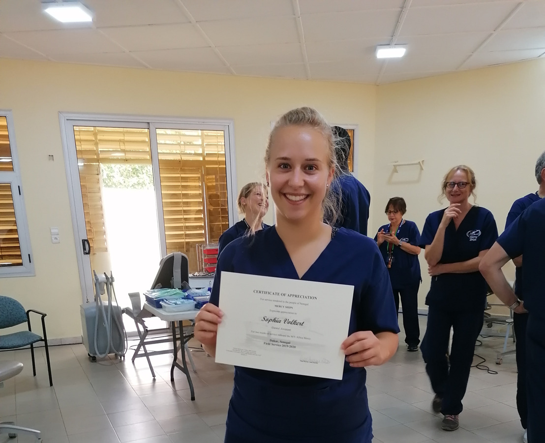Zahnmedizinische Fachangestellte engagiert sich ehrenamtlich im Senegal