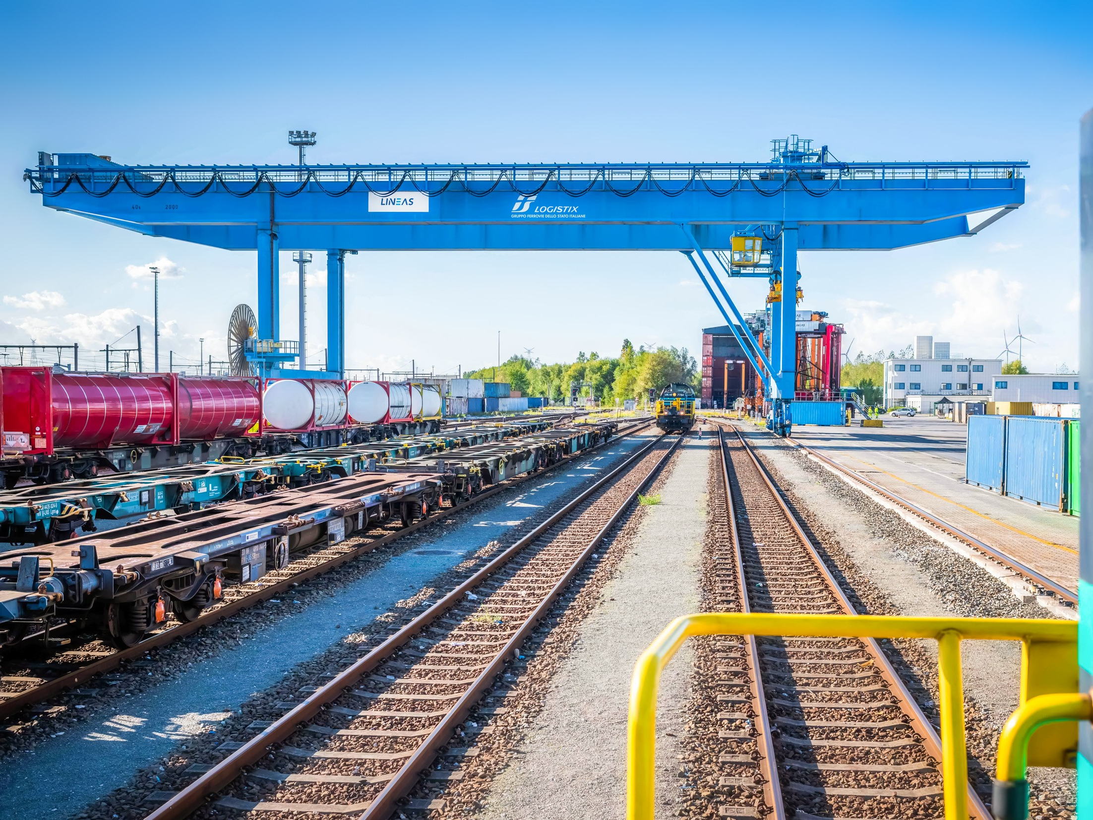 Modalink, een joint venture van Lineas en FS Logistix, voor het beheer van de terminal Antwerp Mainhub