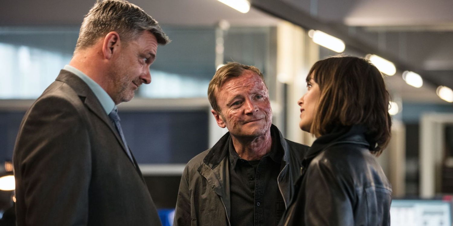 Ray Stevenson, Richard Dormer en Jodi Balfour - (c) All 3 Media