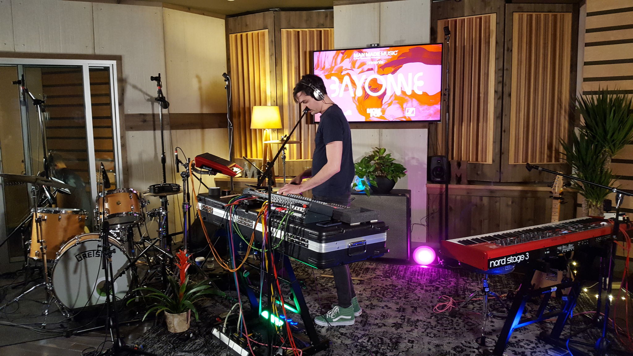 Bayonne prepares for the debut performance of his new LP Drastic Measures in Man Made Music’s Studio A Bayonne prepares for the debut performance of his new LP Drastic Measures in Man Made Music’s Studio A