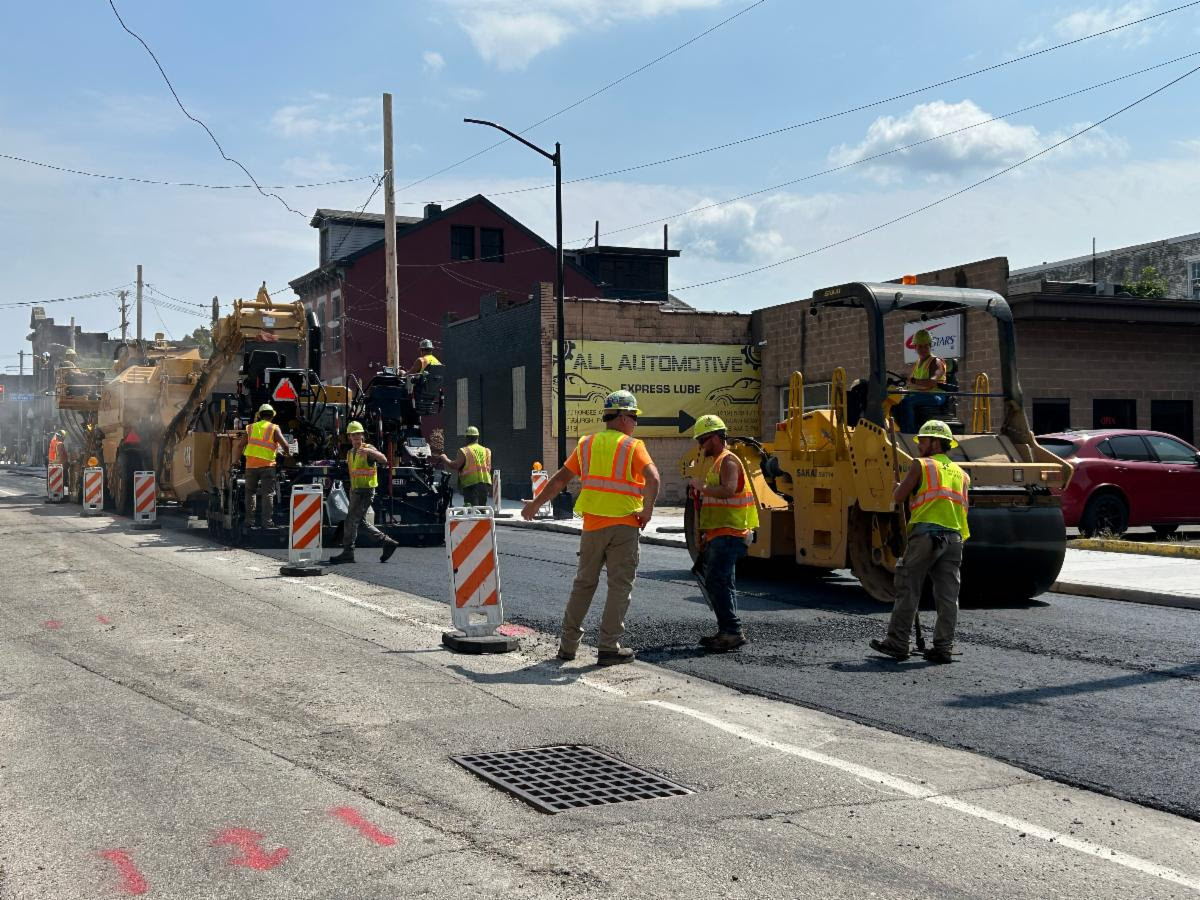 Paving Underway on Forbes Avenue in Uptown
