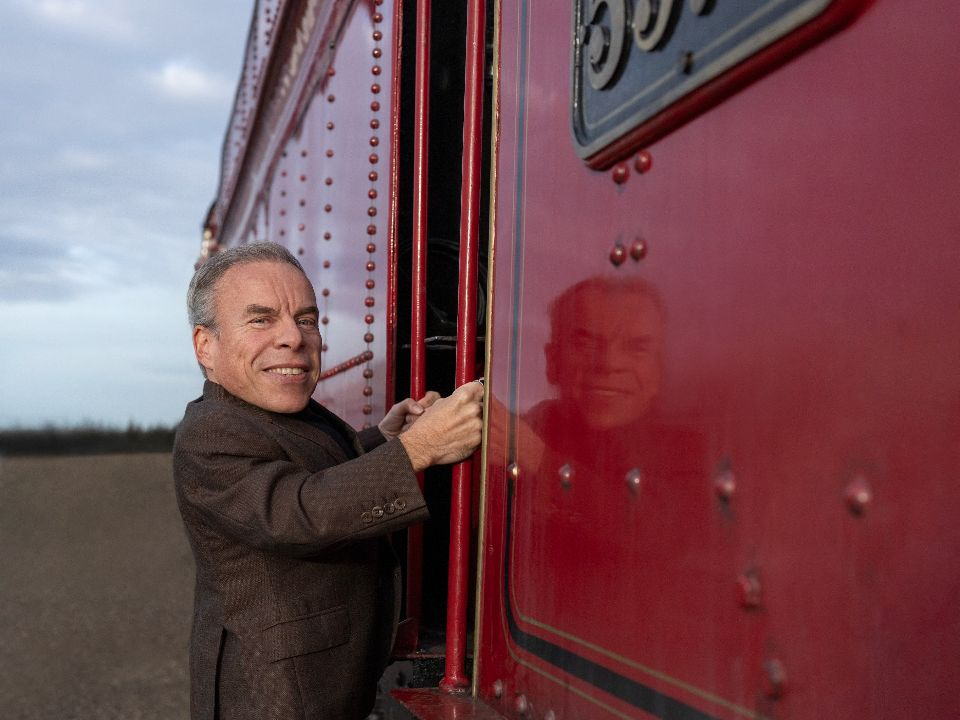 Warwick Davis keert terug naar Hogwarts in HBO Original Harry Potter-serie