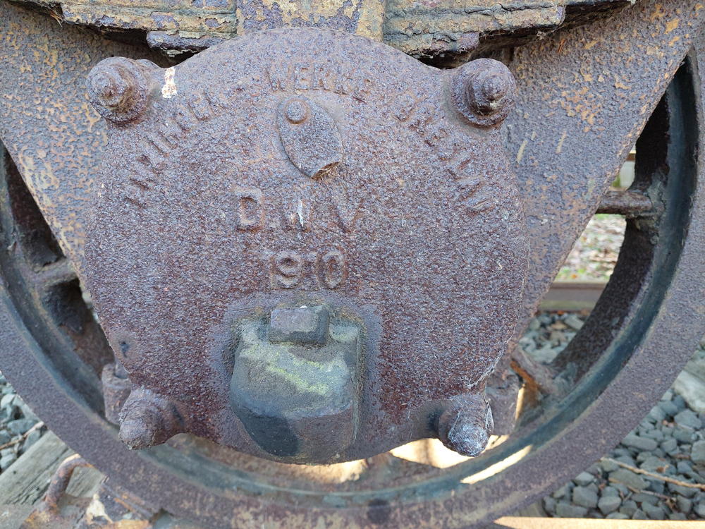 oudste gedateerde onderdeel 1910 op as