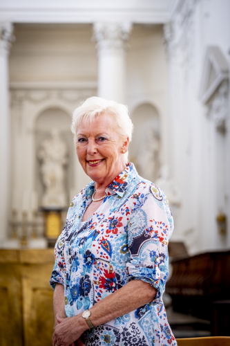 Vrijwilliger Dani werkte mee aan de inventaris van Onze-Lieve-Vrouw van Vlierbeek. (foto Jan Crab) Vrijwilliger Dani werkte mee aan de inventaris van Onze-Lieve-Vrouw van Vlierbeek. (foto Jan Crab)