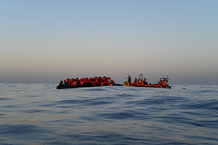 On December 4, at nightfall, the MSF team conducted the first rescue of rotation 20. 74 people were on board of an overcrowded rubber boat in distress in international waters off the Libyan coast. Everyone arrived safely aboard Geo Barents despite being weak after spending 15 hours at sea amid adverse weather conditions. Copyright : Candida Lobes/MSF
