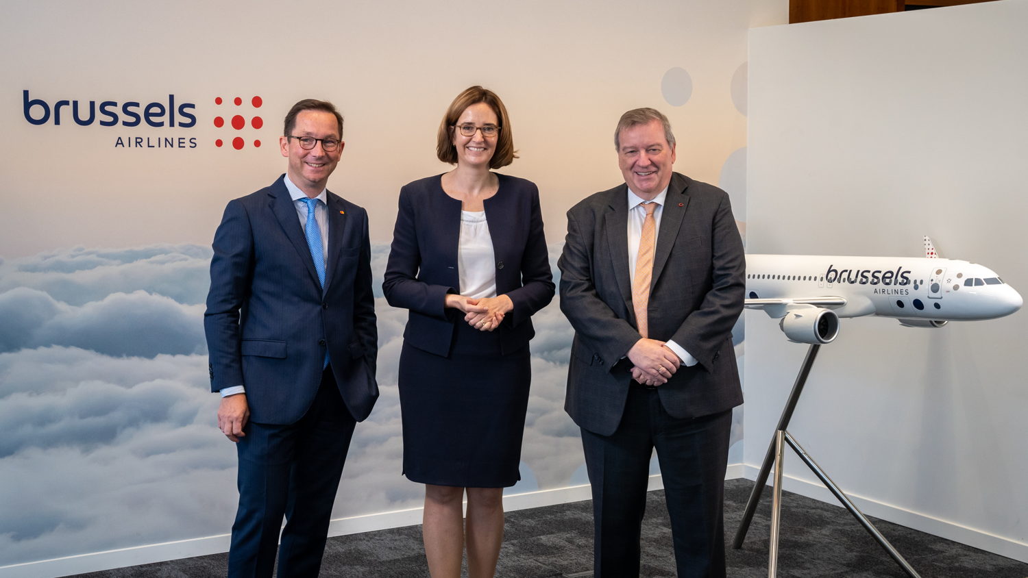 fltr: Henri Dewaerheijd, Country Manager,  Mastercard Belgium and Luxembourg - Dorothea von Boxberg, CEO, Brussels Airlines - Guy Schellinck, CEO, Beobank