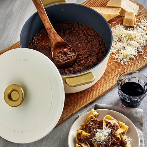 GreenPan™ Stanley Tucci™ Ceramic Nonstick 26cm/6.5L Dutch Oven, Carrara White - €299 GreenPan™ Stanley Tucci™ Ceramic Nonstick 26cm/6.5L Dutch Oven, Carrara White - €299