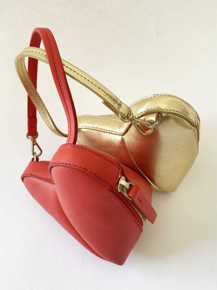 The Corazón red and Gold 1 EUR149,00