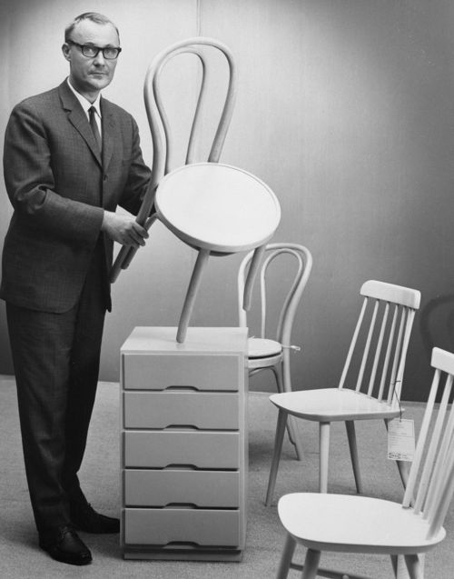 ikea-ingvar-kamprad-white-oglan-chair-1965