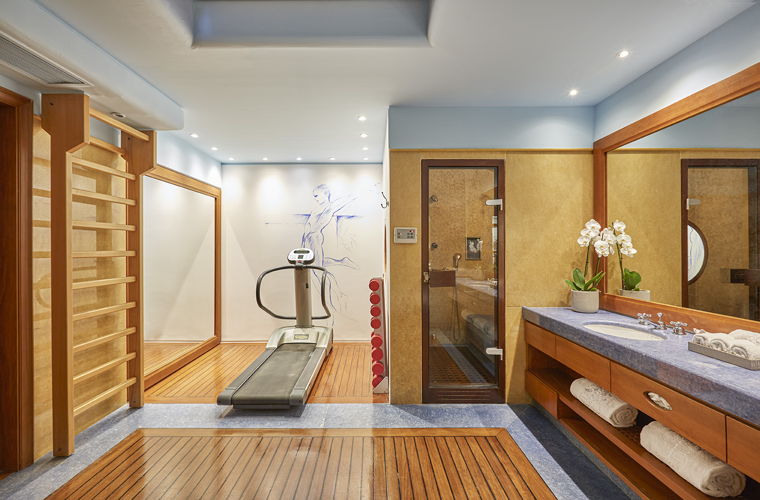 Wellness Waterfront Island Suite