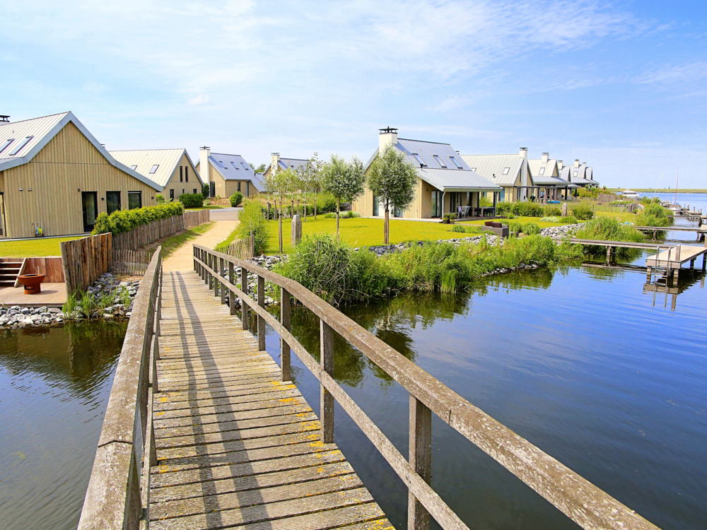 Vakantiehuis Oesterdam Resort (c) Interhome