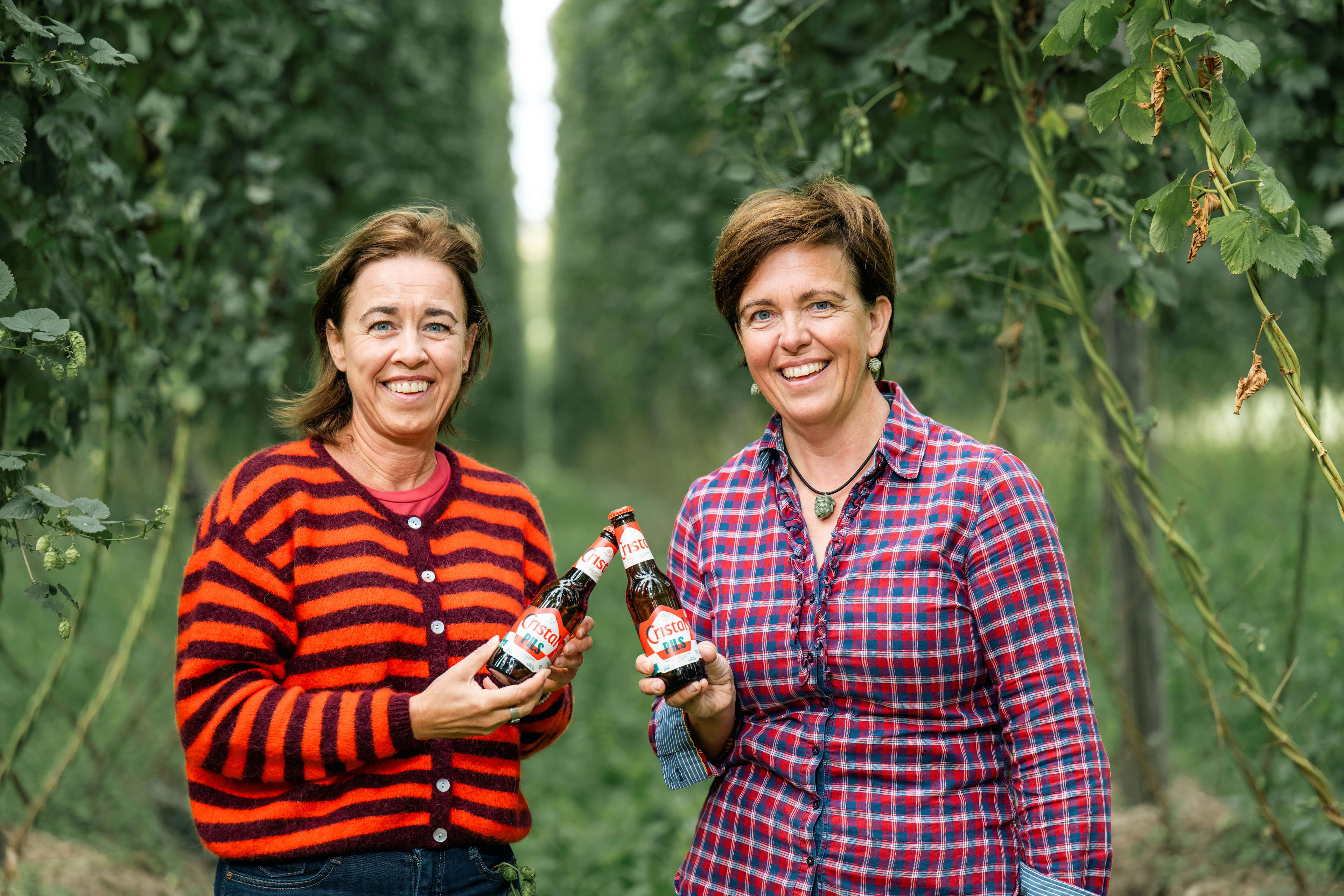 Hop wordt nog iets groener:
Teler Hoppecruyt haalt samen met partner Alken-Maes innovatiesubsidie binnen om CO2-uitstoot te verlagen