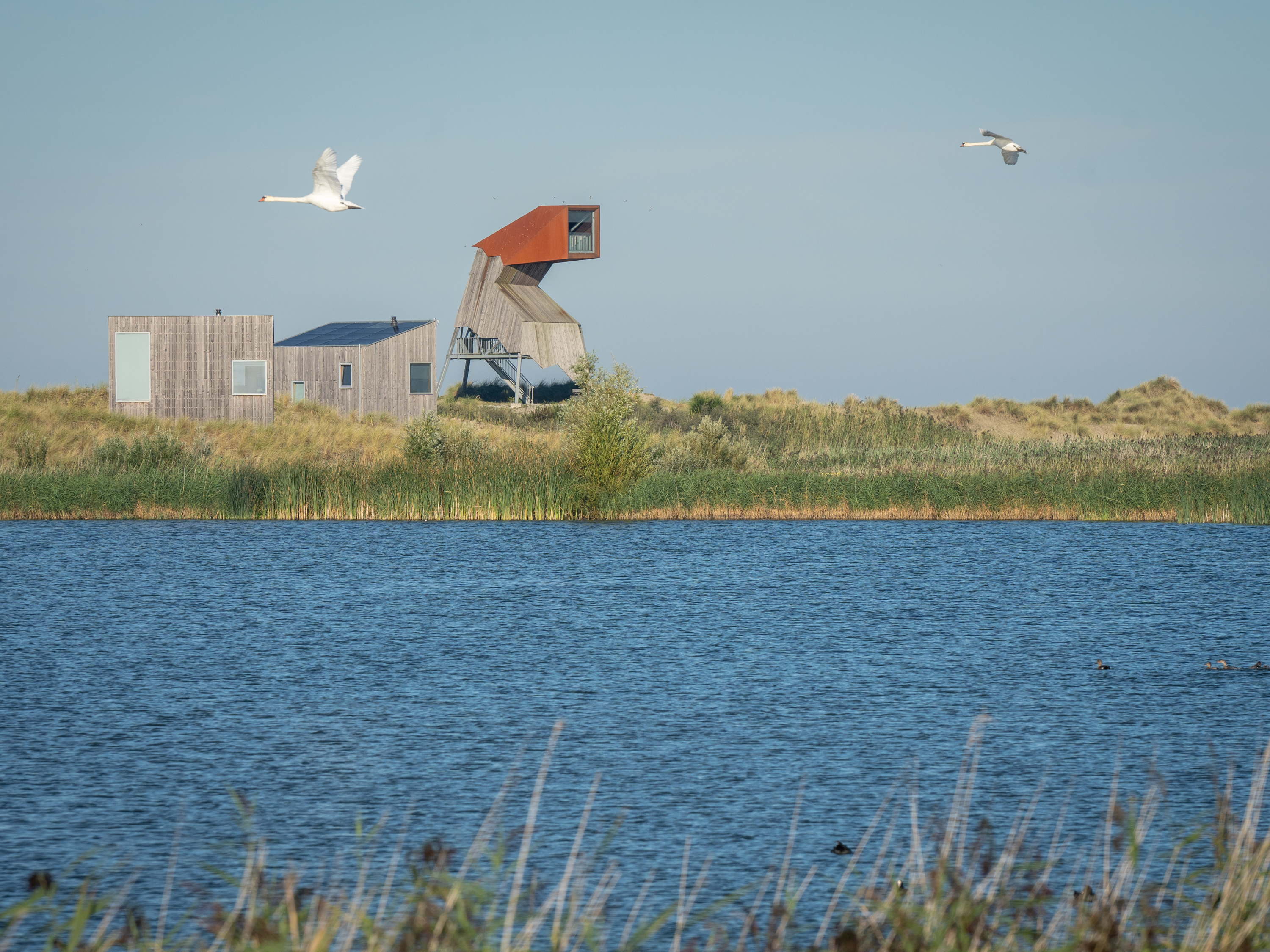 Verblijf op unieke locaties met Roompot en Landal GreenParks