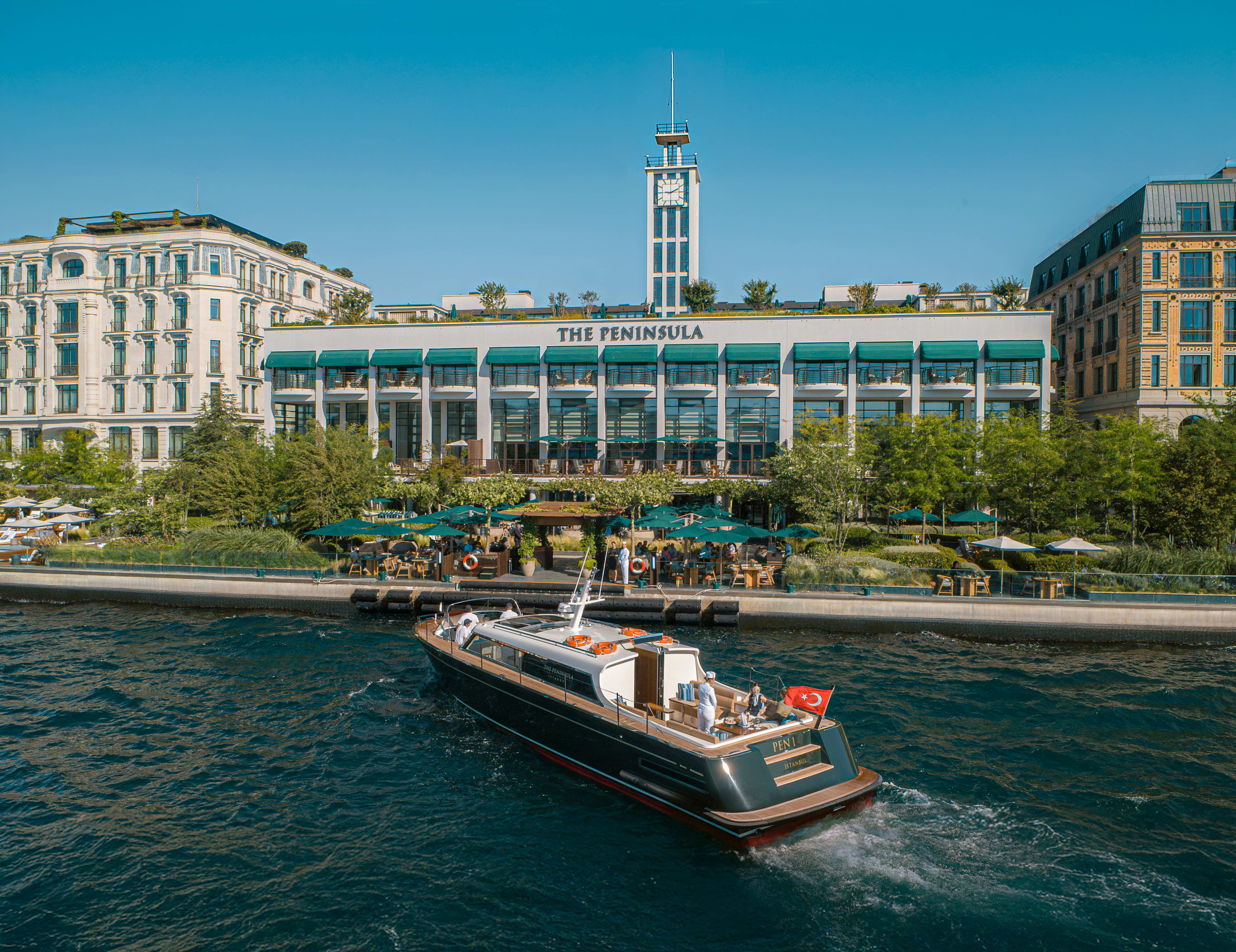 The Peninsula Istanbul presenta su nuevo yate de lujo PEN 1: una forma exclusiva de descubrir el Bósforo