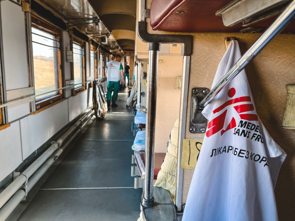 Title: Medical evacuation from Kherson Copyright: Verity Kowal/MSF Countries: Ukraine Date taken / Date Recorded: 22 October, 2023 Caption / Description: On 20 and 22 October 2023, MSF evacuated 150 patients from Kherson region after the hospital was shelled. Patients were transferred to other health facilities around Ukraine using the MSF medical evacuation train. Title: Medical evacuation from Kherson Copyright: Verity Kowal/MSF Countries: Ukraine Date taken / Date Recorded: 22 October, 2023 Caption / Description: On 20 and 22 October 2023, MSF evacuated 150 patients from Kherson region after the hospital was shelled. Patients were transferred to other health facilities around Ukraine using the MSF medical evacuation train.