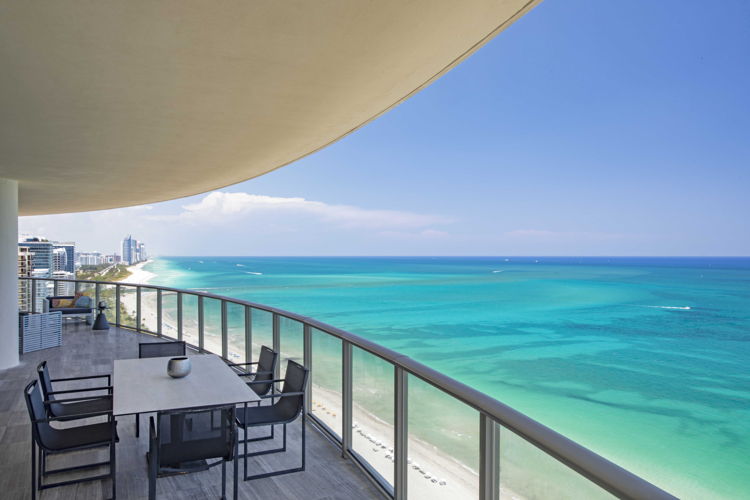 The St. Regis Bal Harbour Resort
