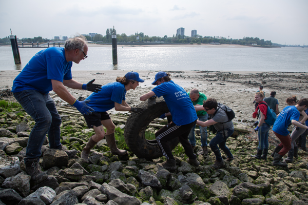 River Cleanup maakt idyllische Antwerpse Scheldebocht afvalvrij