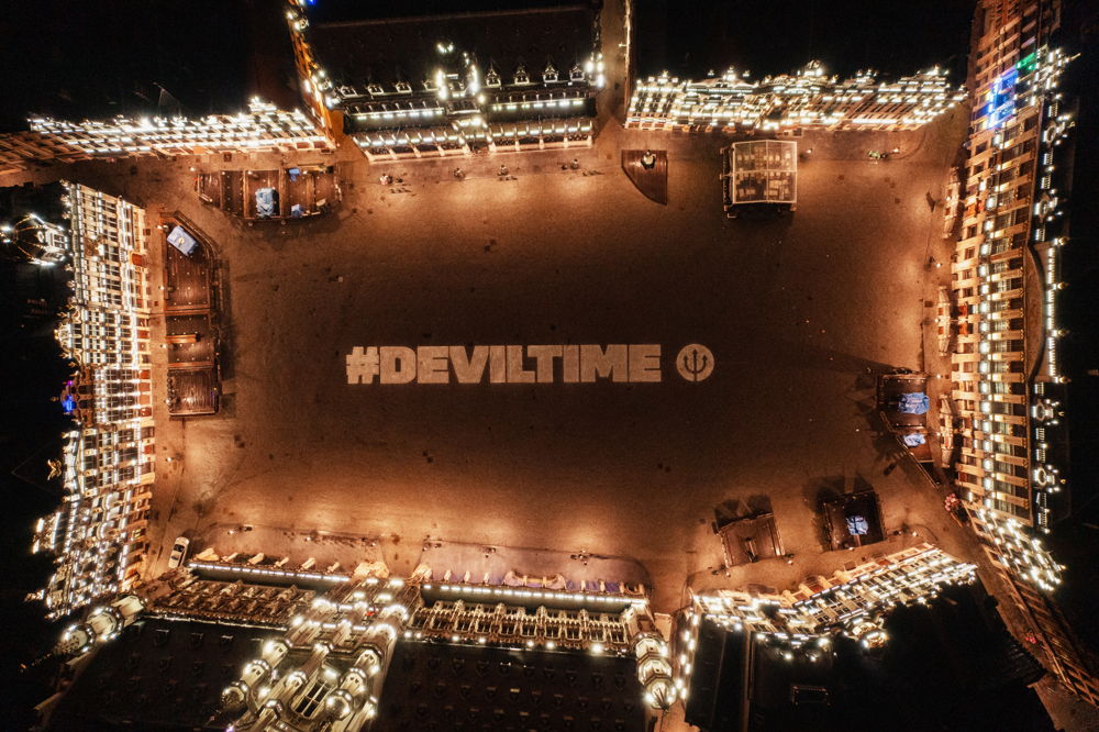 Grand Place Brussels - Making of #Deviltime