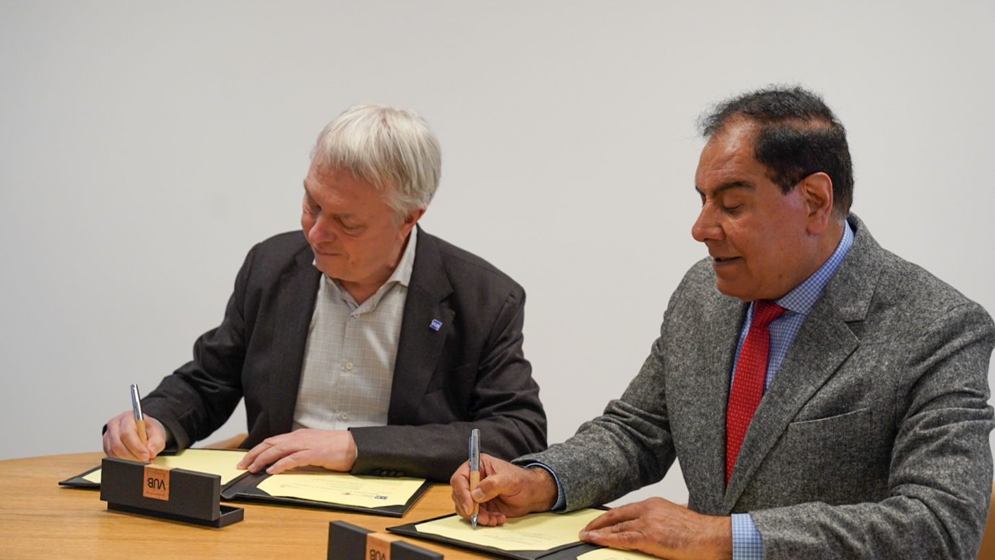 La VUB et Daughters for Life Foundation signent un programme de bourses pour les étudiantes du Moyen-Orient