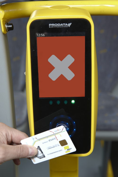 De MOBIB-kaart is niet goed gescand: een kruis verschijnt op een rode achtergrond.