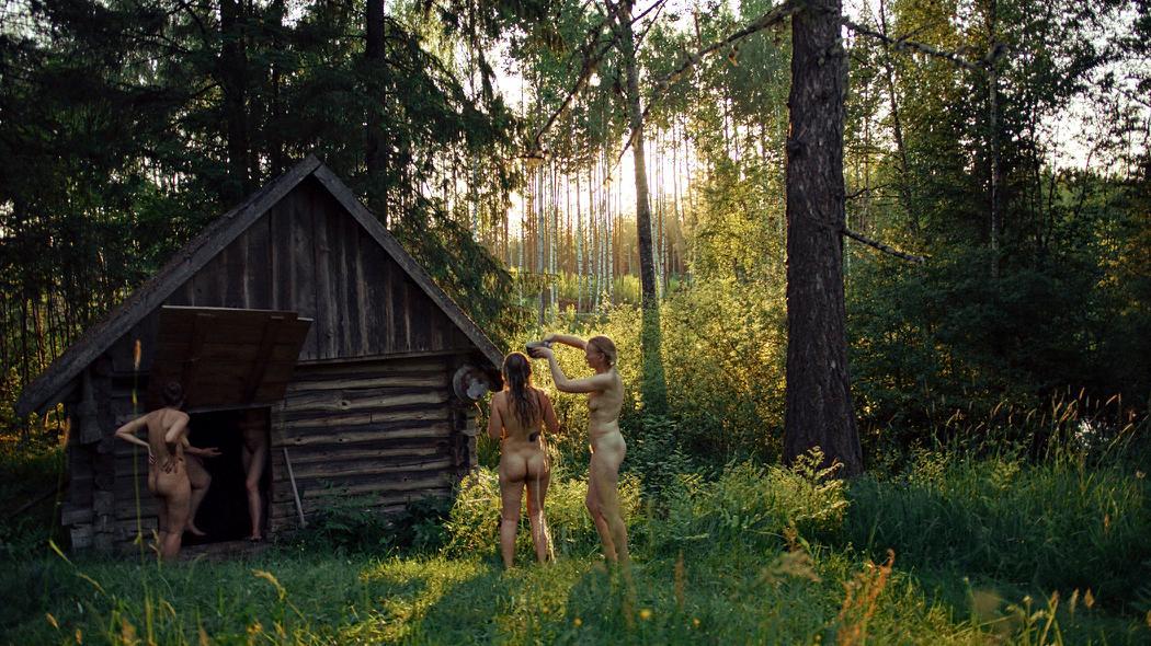 Smoke sauna sisterhood