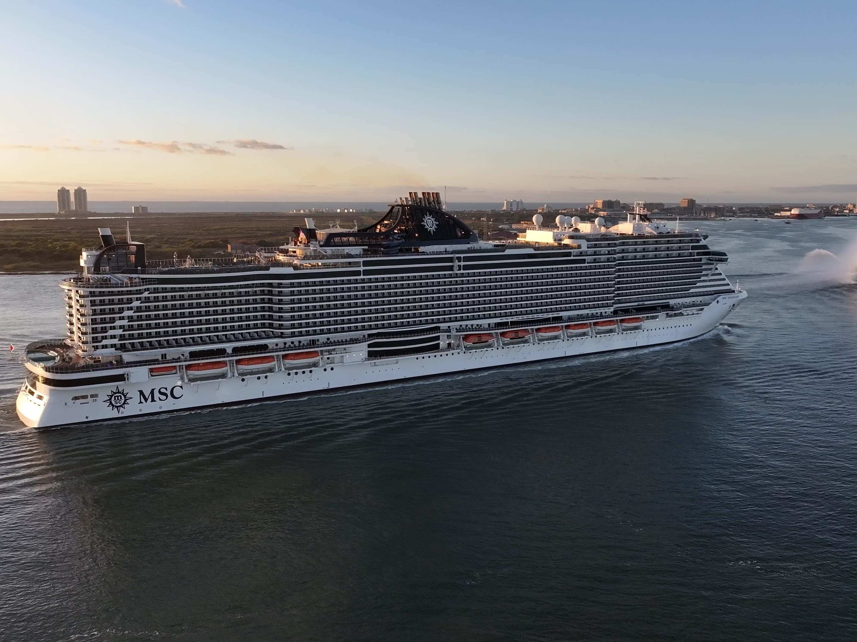MSC Seascape komt in Galveston aan voorafgaand aan de eerste afvaarten van MSC Cruises vanuit de nieuwe thuishaven in Texas