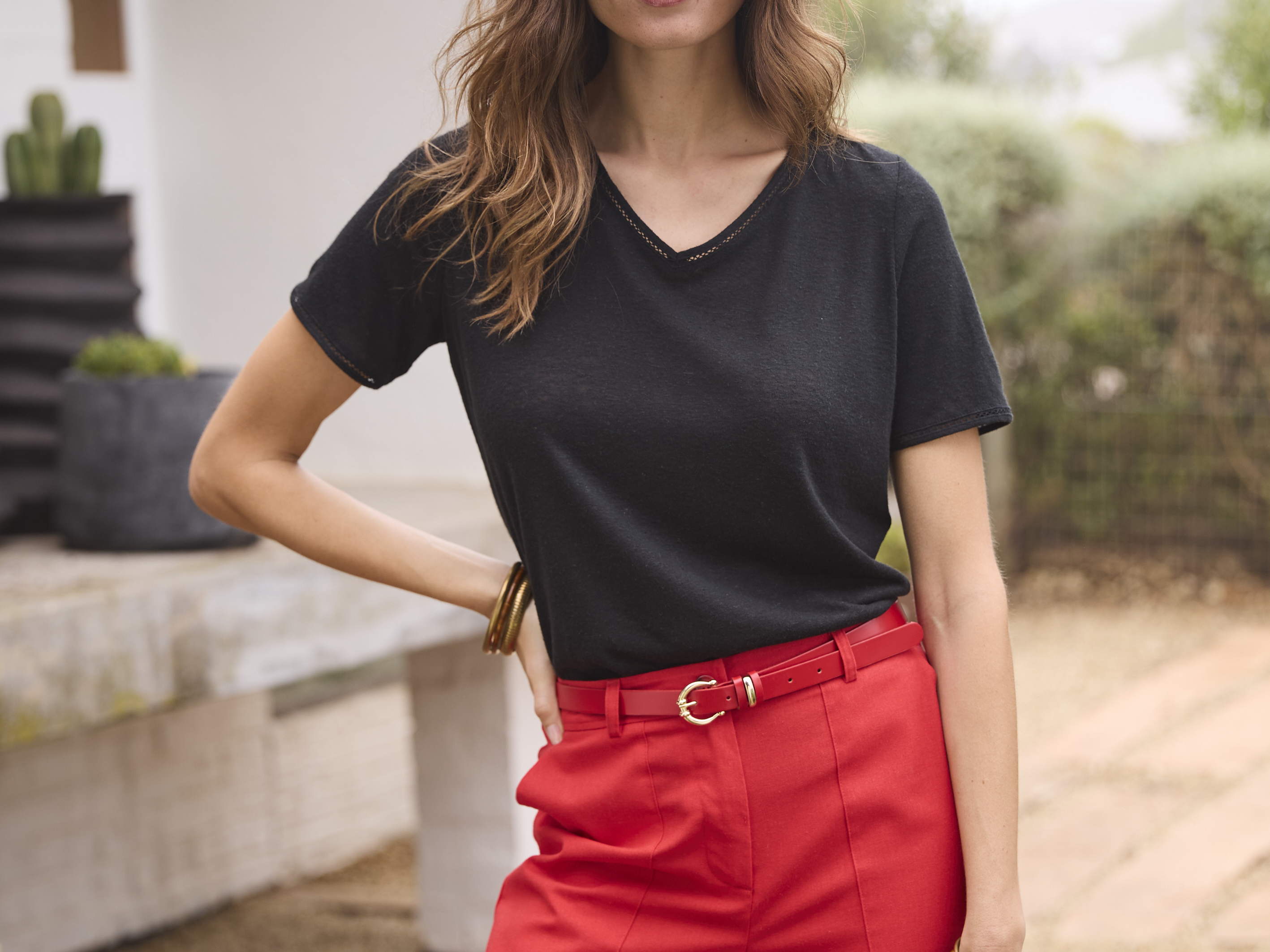 Damart passe en mode été : vive le rouge, le blanc et le noir !