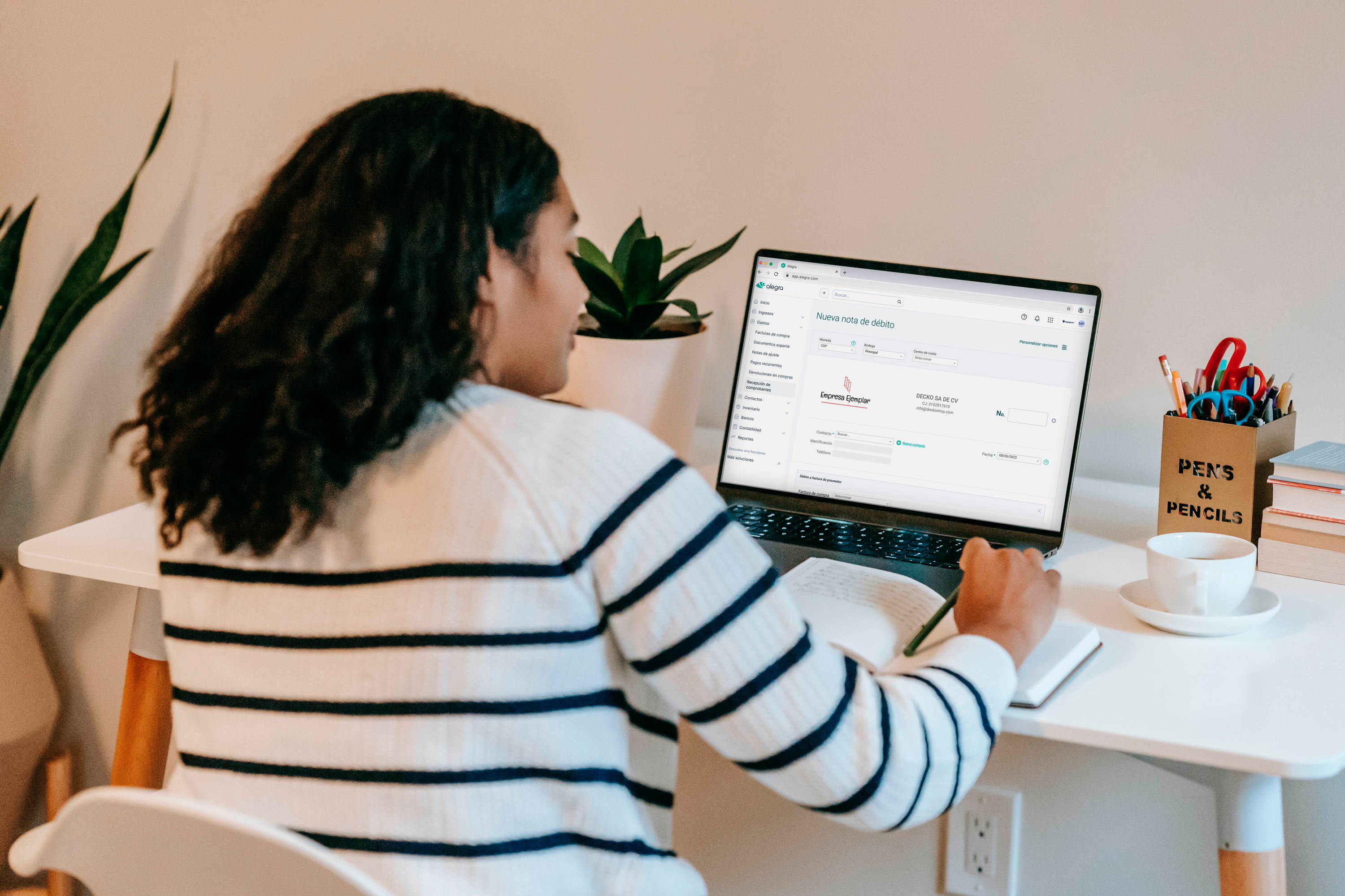 Brecha de resiliencia: Empresas de mujeres en Costa Rica sobreviven 6.2% más que las de hombres