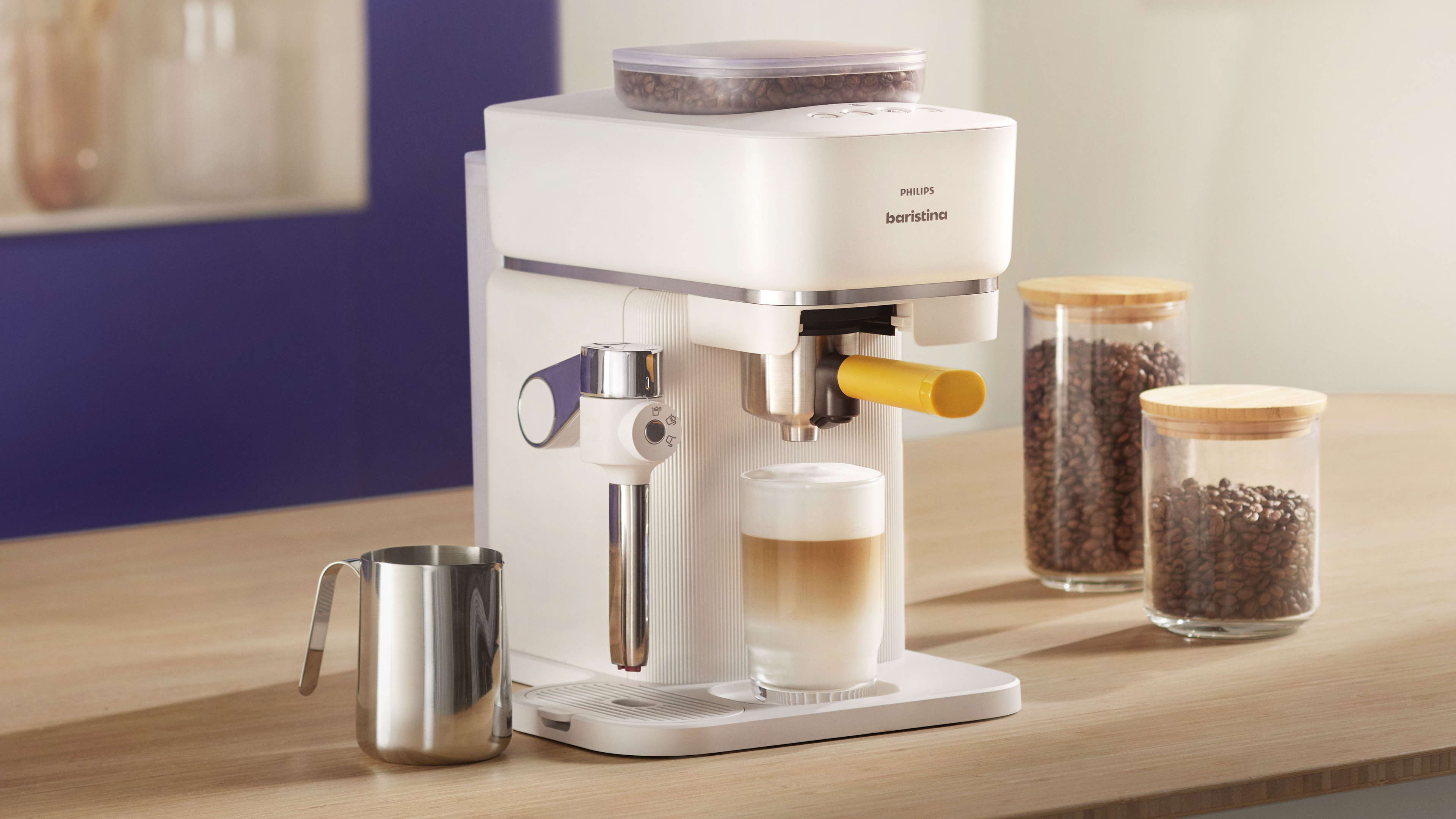 Echte cappuccino makkelijk zelf zetten met de nieuwe Philips Baristina