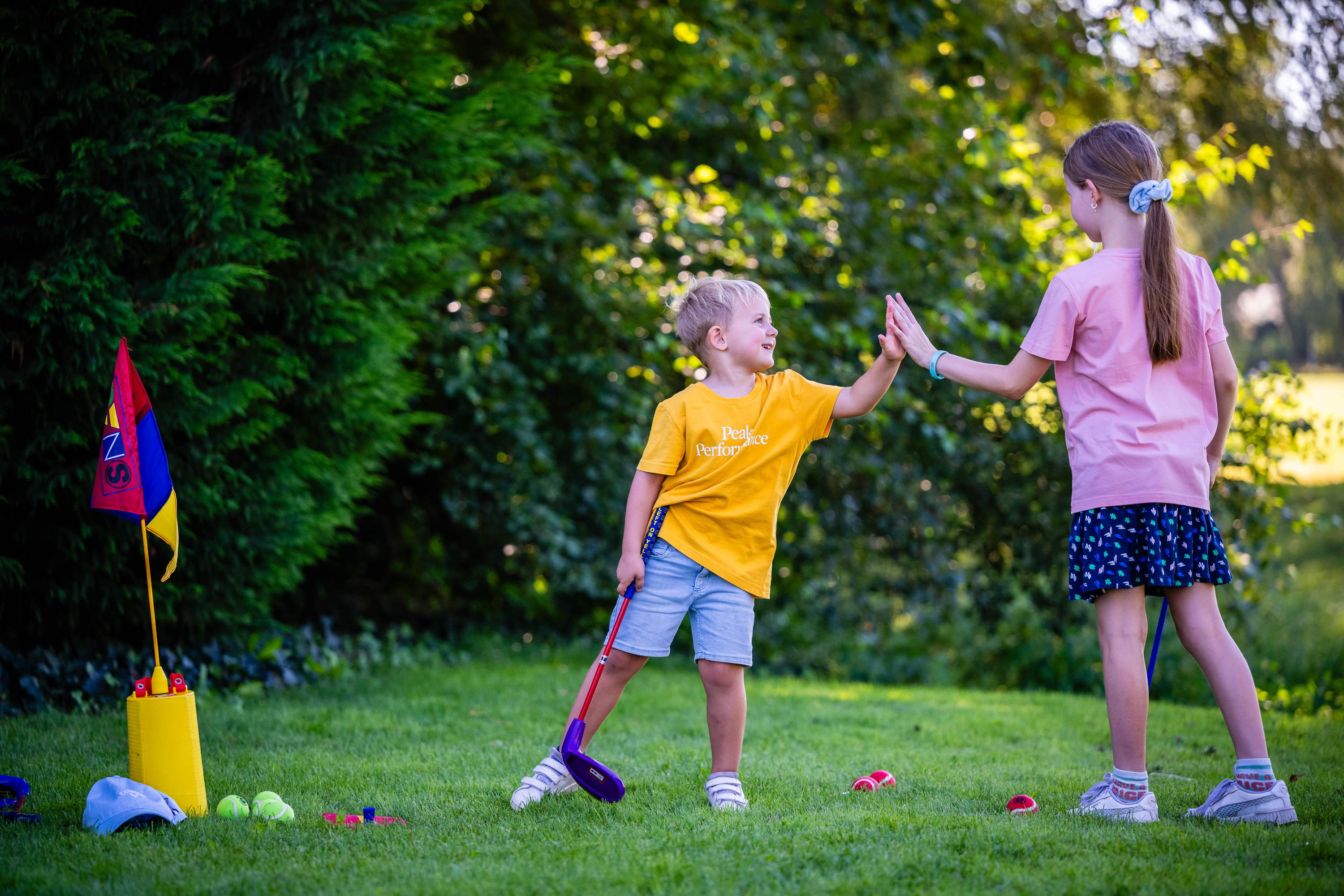Voor het eerst in vier jaar slaan opnieuw meer kinderen en jongeren aan het golfen