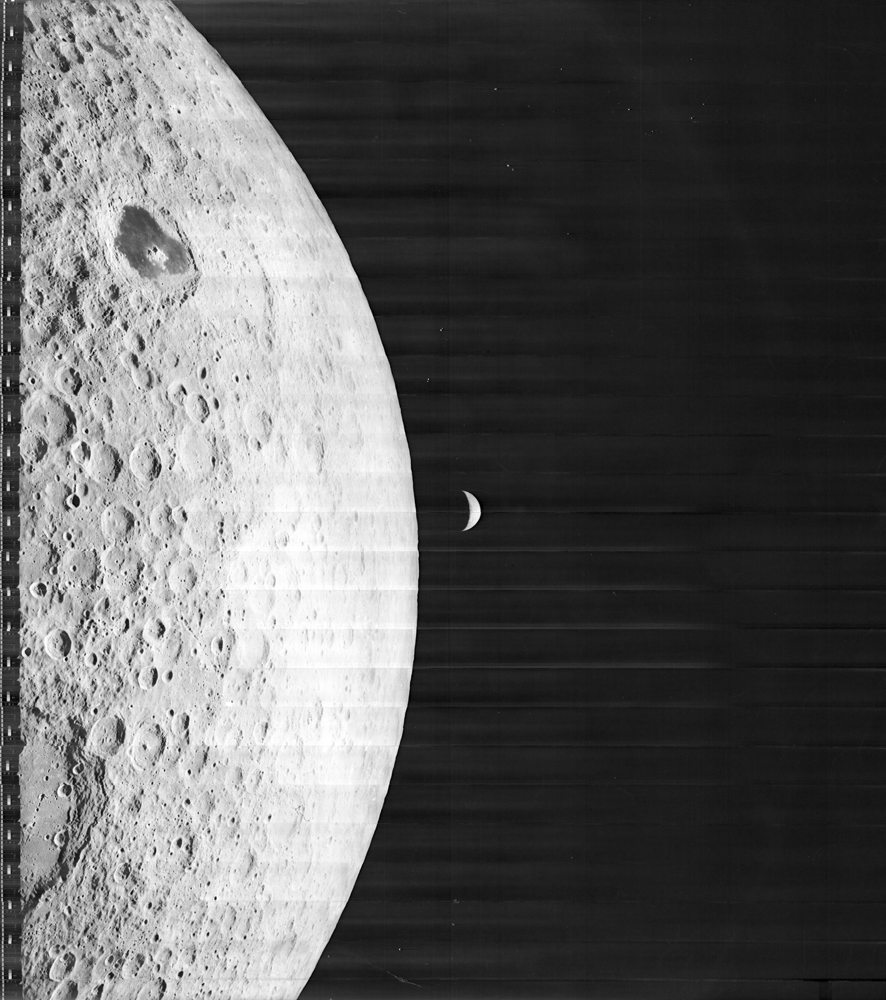 Lunar Orbiter 1 Frame 1117 - 1966 © NASA Lunar Orbiter 1 Frame 1117 - 1966 © NASA