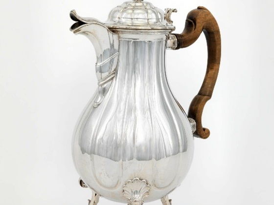 Op de koffie in het DIVA museum met expo Slow Roast. Slow Craft.