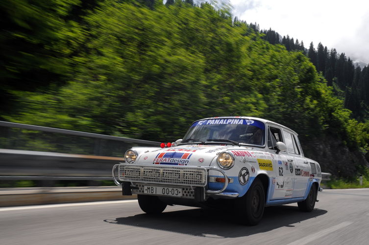 The ŠKODA 1000 MB Rally built in 1967 started in last year's Lake Tour. The sports car, which was rebuilt at the beginning of the 1990s for long-distance journeys, is sure to captivate audiences this year as well.