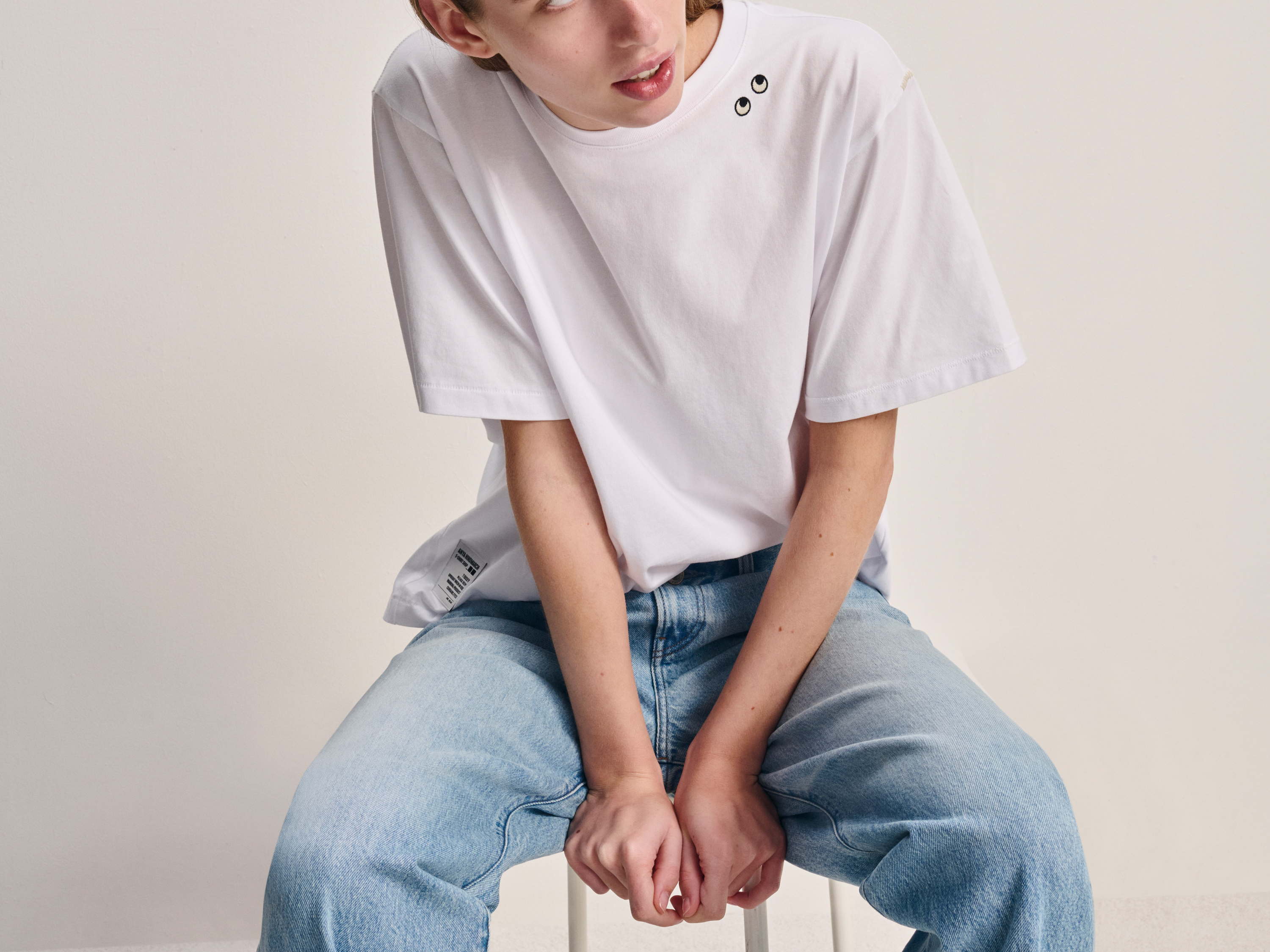 Collection été 2025 UNIQLO x ANYA HINDMARCH “T-SHIRT SHOP”— Disponible à partir du 22 mai