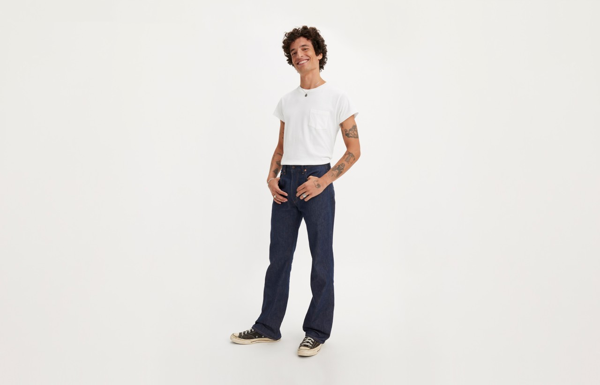 Levi’s iconische jaren ‘70 517™ Bootcut jeans maakt dit voorjaar een comeback 