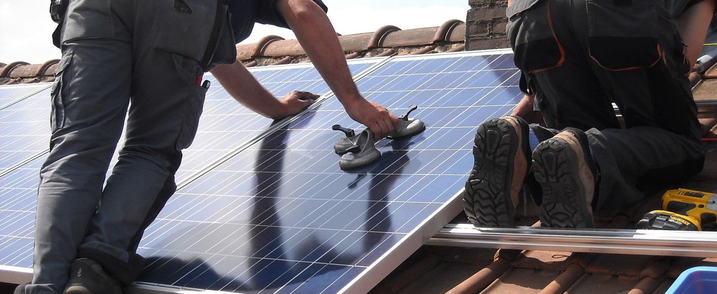 Televisiestudio van 'Dagelijkse kost' krijgt 9 zonnepanelen op het dak