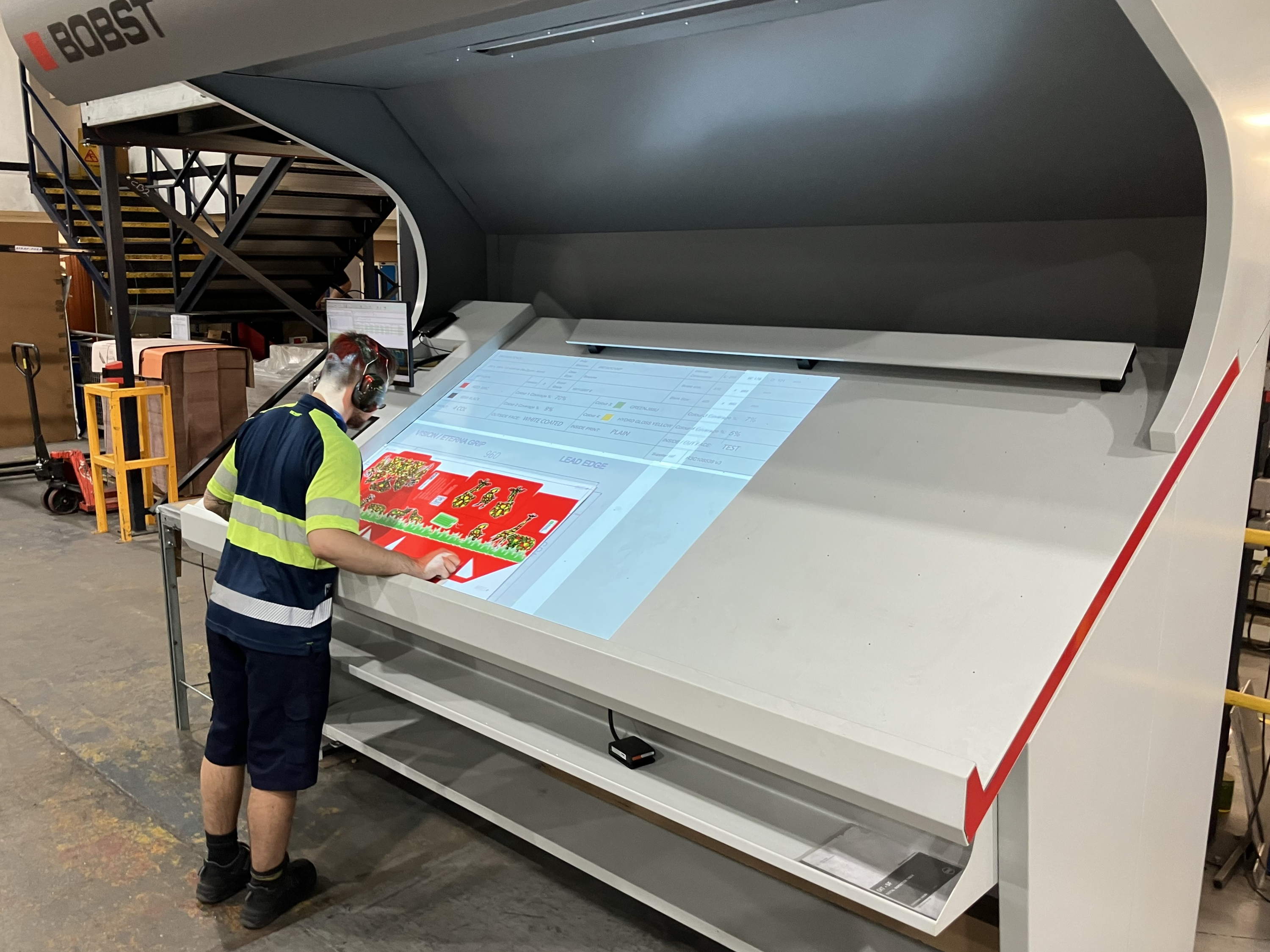 BOBST supports Fencor Packaging Group quality control process with Digital Inspection Table installation