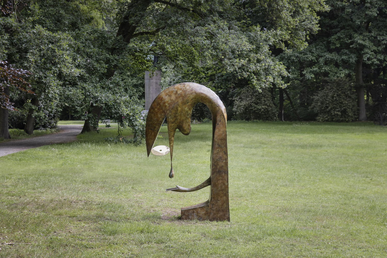 Camille Henrot, No Message, 2016 © ADAGP Camille Henrot. Courtesy of the artist, kamel mennour and Hauser & Wirth. Photo: Ans Brys