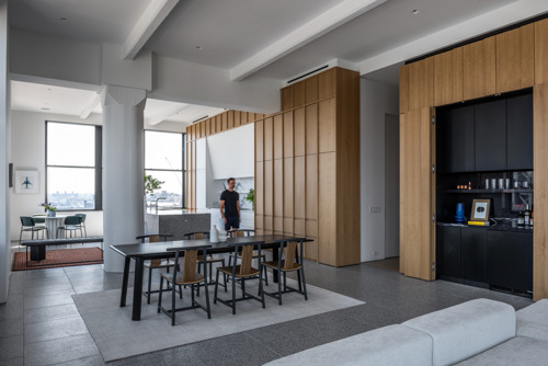 Worrell Yeung Designs Four Corners Loft in DUMBO, Brooklyn