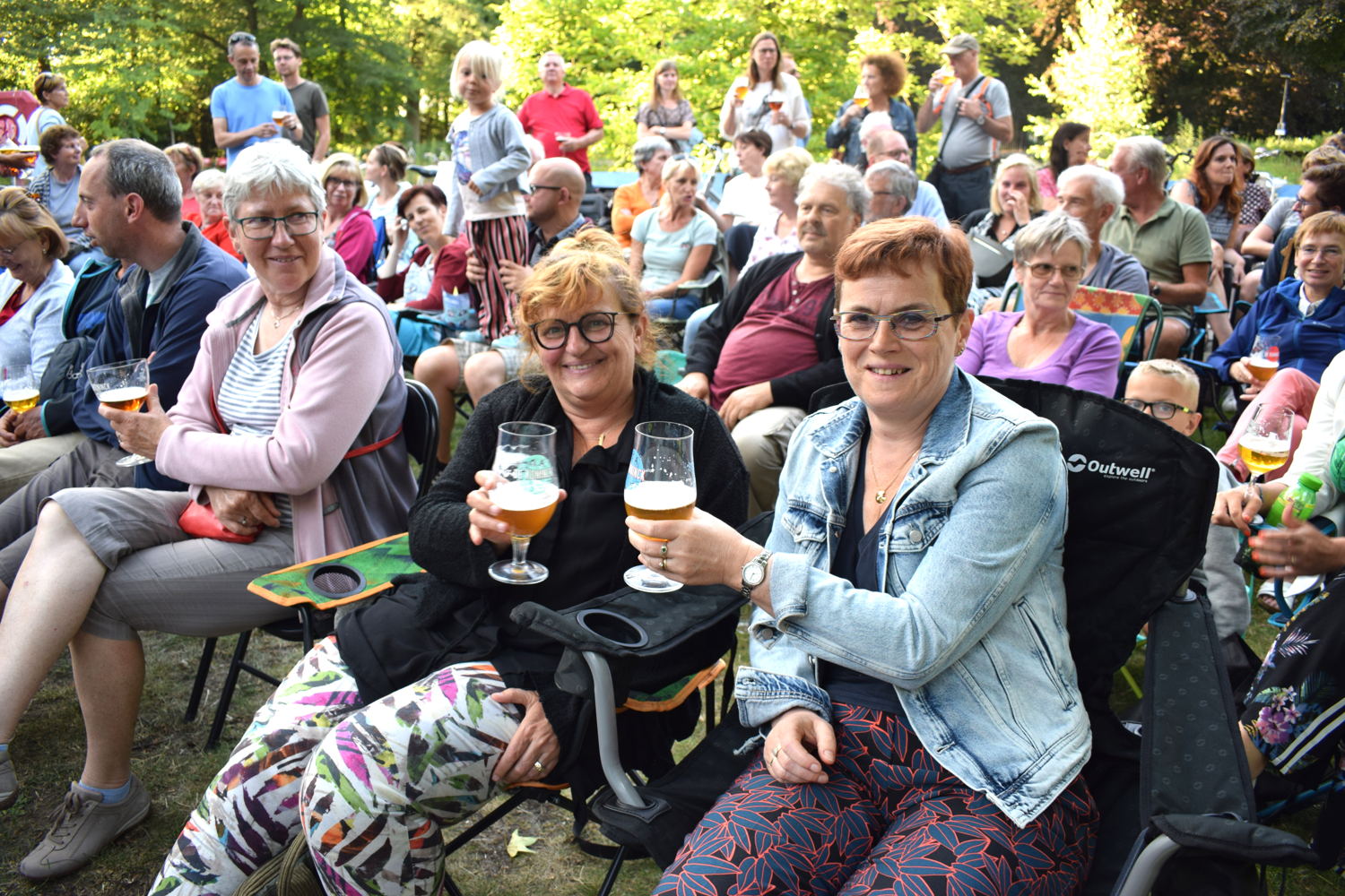 Een gratis biertje drinken tijdens de ATV Vertelling