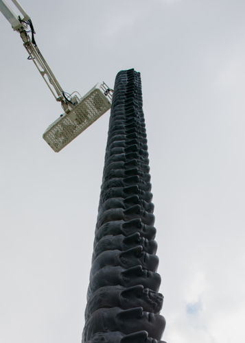 05. THOMAS LEROOY, Tower, 2020. Image by Jeroen Verrecht